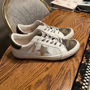 Vintage Havana sneakers